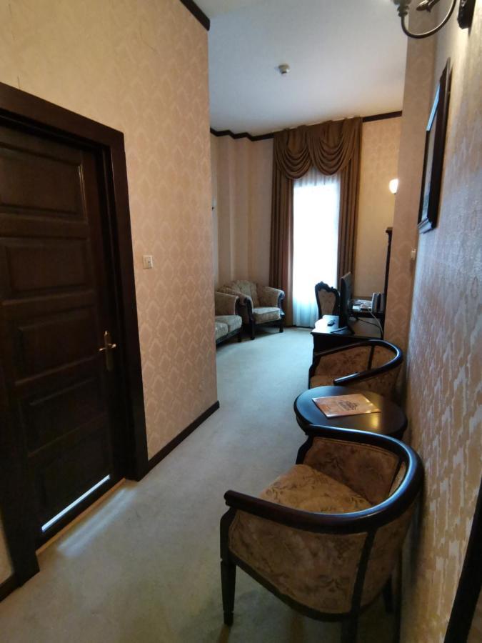 Hotel Carol Constanţa Buitenkant foto