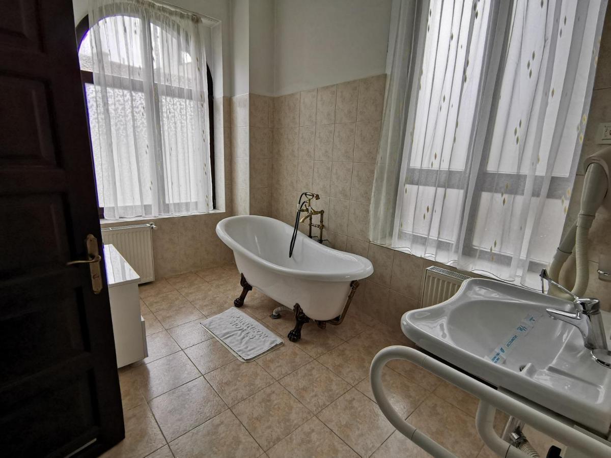 Hotel Carol Constanţa Buitenkant foto