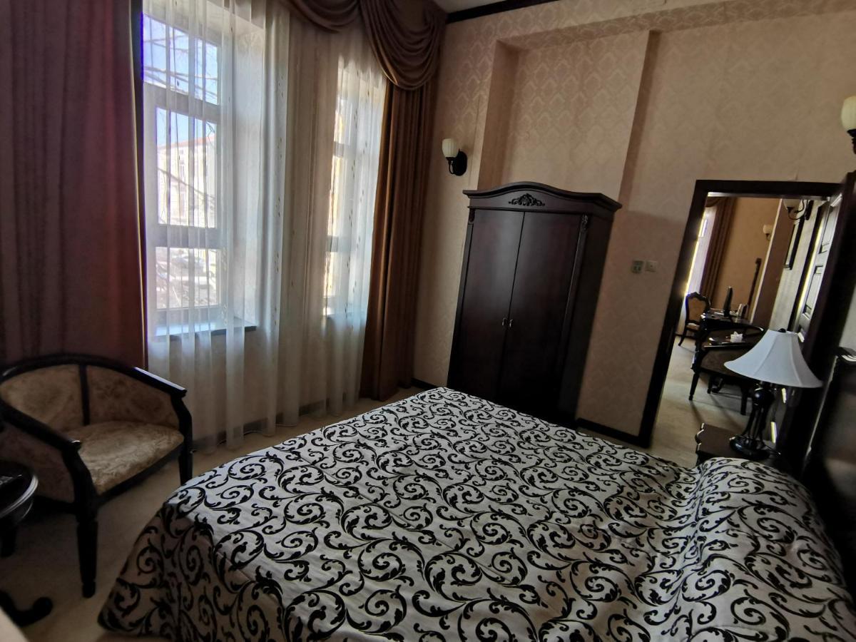Hotel Carol Constanţa Buitenkant foto